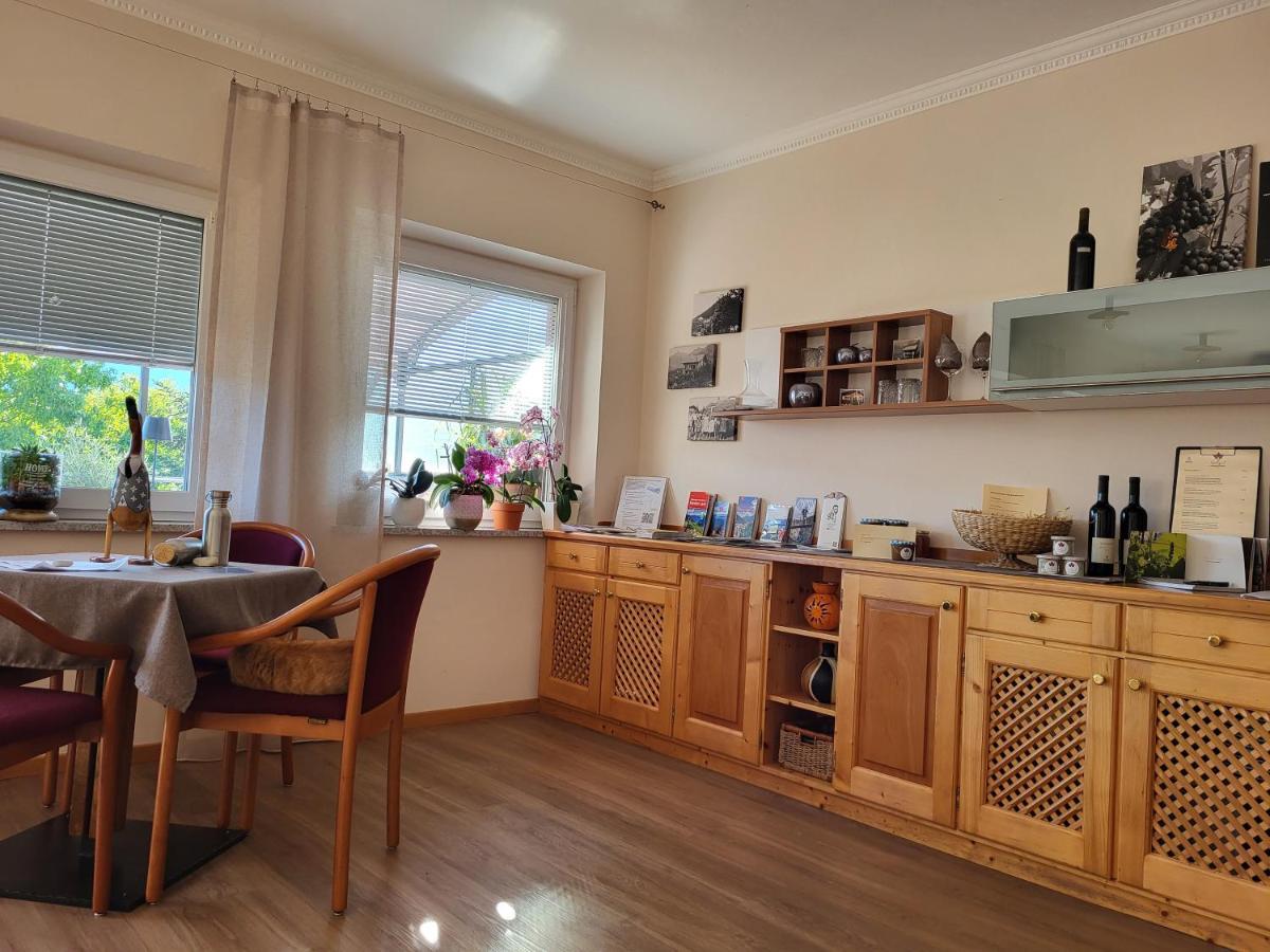 Panorama Rebgut Apartment