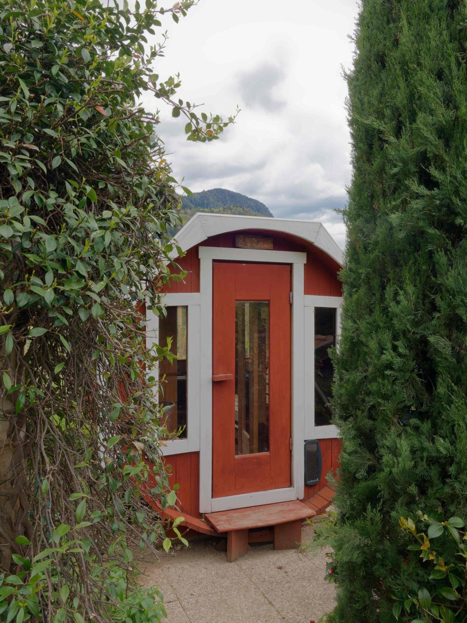 Panorama Rebgut Apartment Schenna